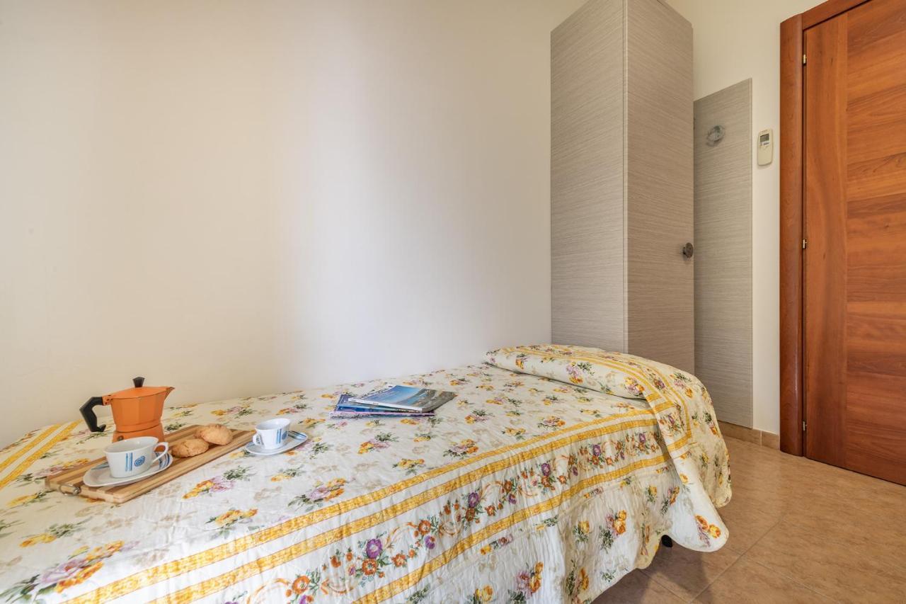Affittasardegna-trilo Gemelli 4 *